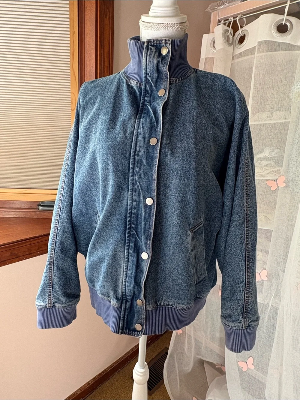 Paige Denim Jacket in Medium Wash - Picture 4 of 8